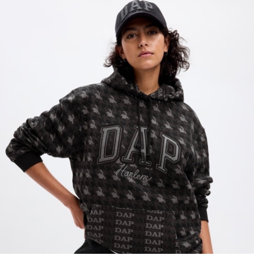 GAP X DAP Harlem Dapper Dan Hoodie Black/ Gray - Picture 2 of 8